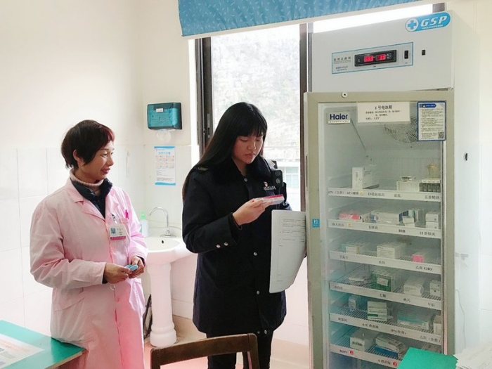 叠彩区市场监督管理局开展春节前疫苗质量安全专项检查