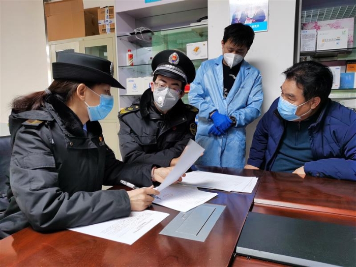 北京市昌平区市场监管局检查防疫用械质量安全2