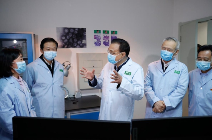 李克强赴中国医学科学院病原生物学研究所考察新冠肺炎疫情防控科研攻关