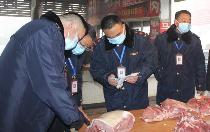 河南省尉氏县市场监管局加强疫情防控期间生猪产品质量安全监管