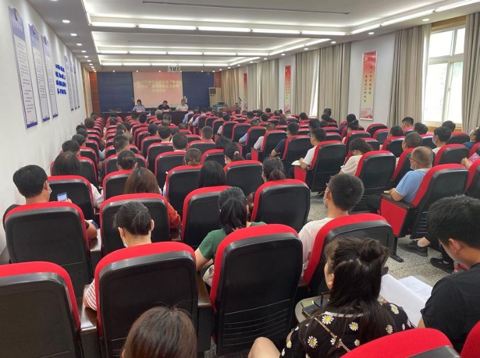 河南郑州召开食品生产企业食品安全员培训考核会