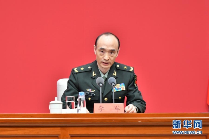 3月23日，中共中央在北京举行新闻发布会，介绍中国共产党成立100周年庆祝活动有关情况，并答记者问。这是中央军委政治工作部主任助理李军在发布会上介绍有关情况。新华社记者 李鑫 摄