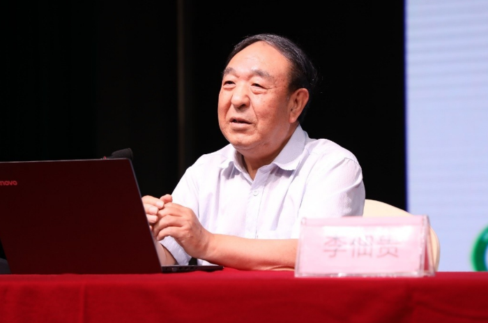 国医大师李佃贵现场授课