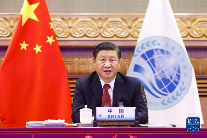 9月17日，国家主席习近平在北京以视频方式出席上海合作组织成员国元首理事会第二十一次会议并发表重要讲话。 新华社记者黄敬文摄