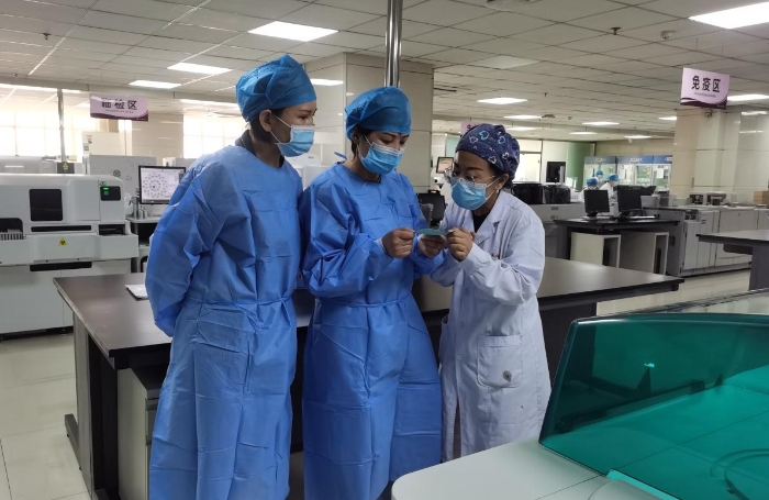 新疆维吾尔自治区药监局大力推进医疗器械使用环节质量安全风险排查