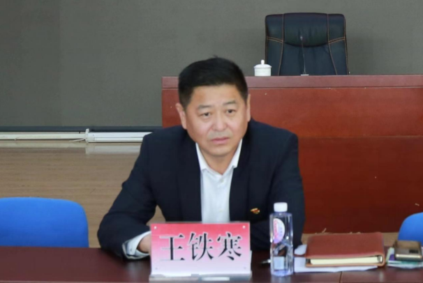 王铁寒在黑龙江省药检院调研医疗器械检测能力建设工作