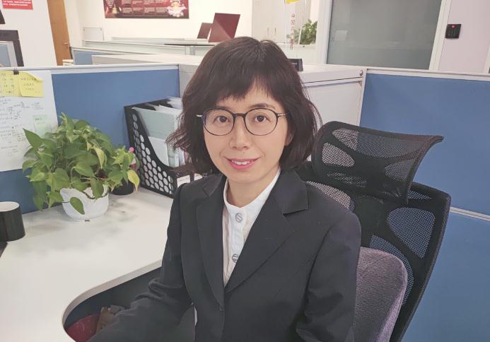 肖江宜 国家医疗器械检查员，现任职于国家药监局食品药品审核查验中心，2011年起从事医疗器械检查工作。