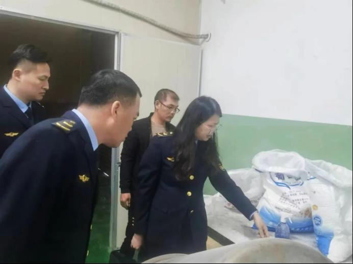 福建漳州“铁拳”行动助推食品生产领域安全