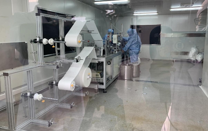 黑龙江省生产的首批医用防护服正式投入使用