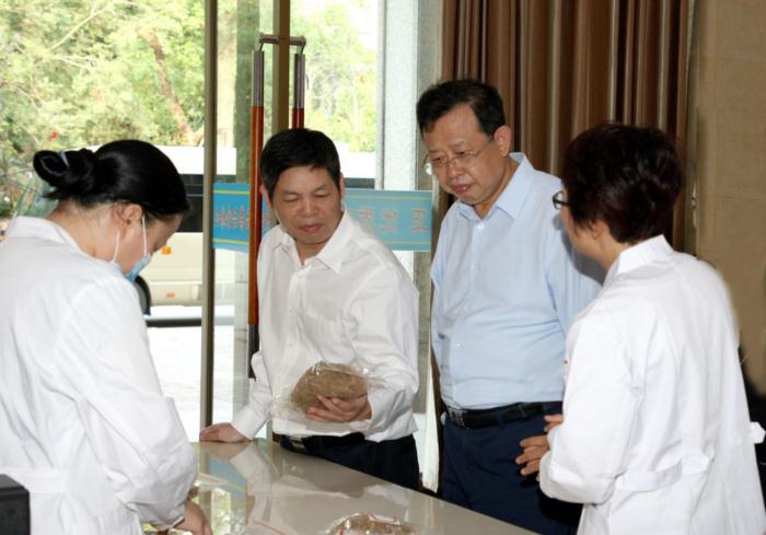 图为调研现场。